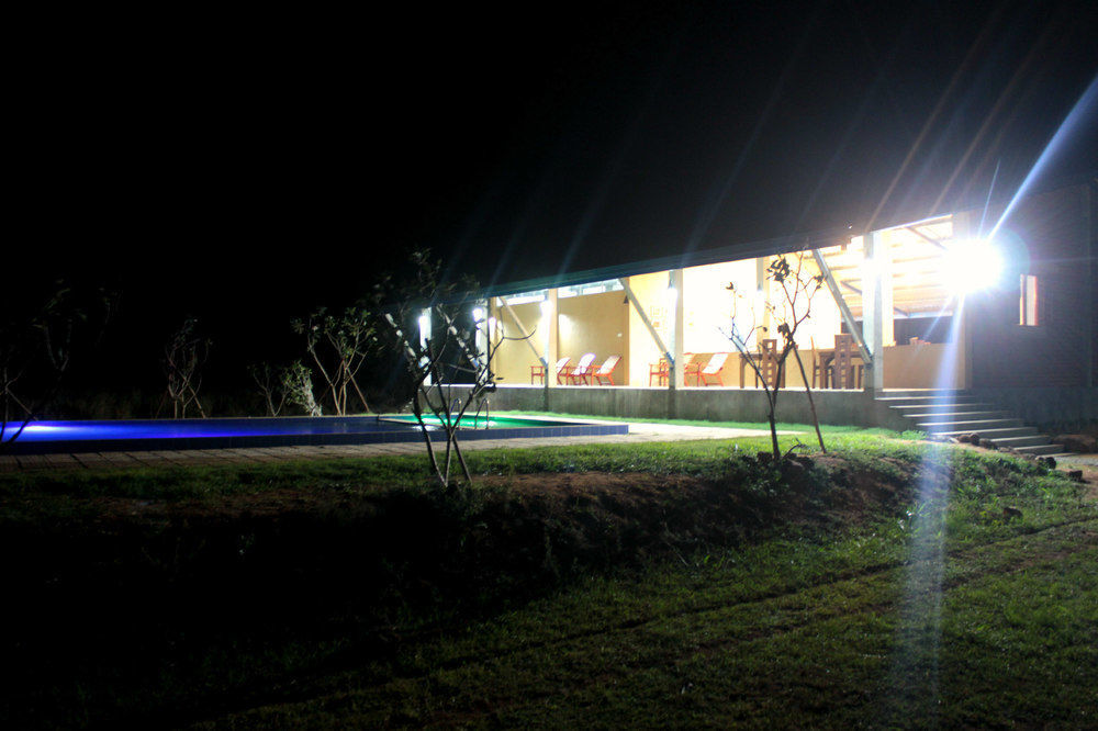 Rho Sigiriya Lake Edge Retreat Kibissa Exterior foto